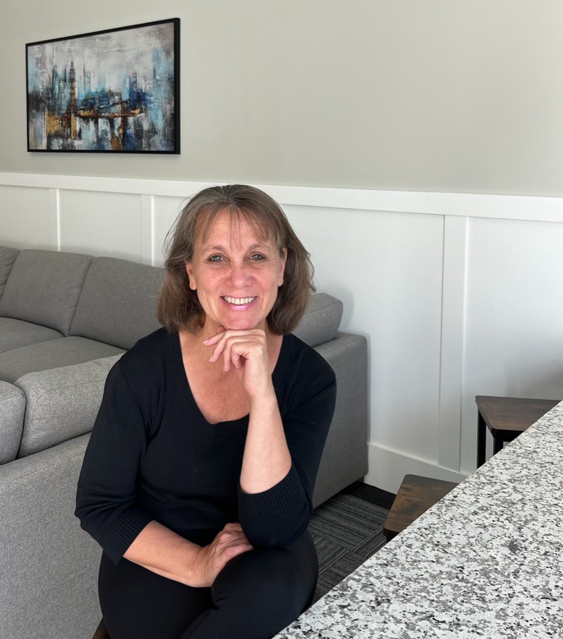 Portrait of Karen Bernetti, RSS